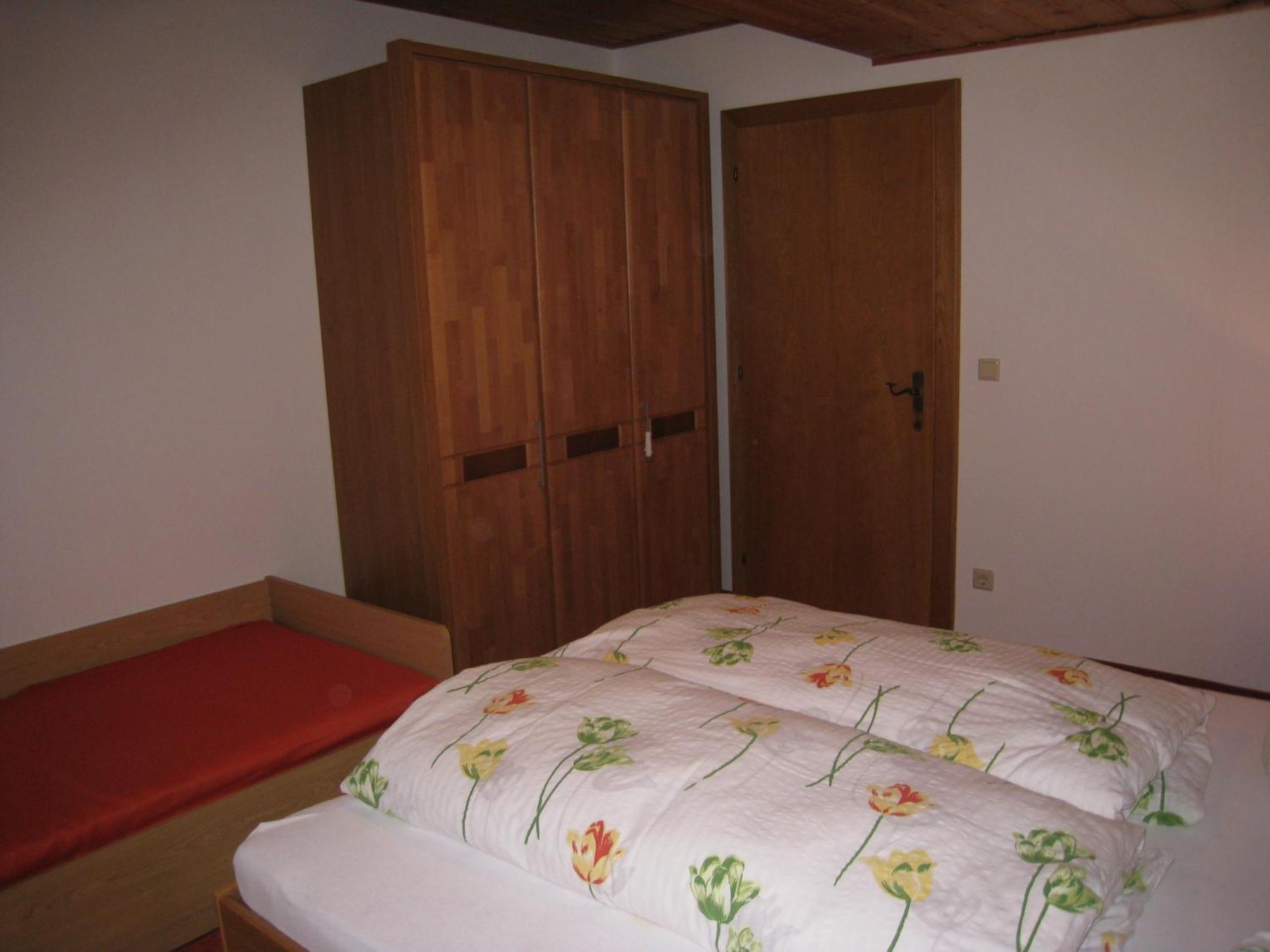 Haus Birgit Hotel Pettneu am Arlberg Ngoại thất bức ảnh