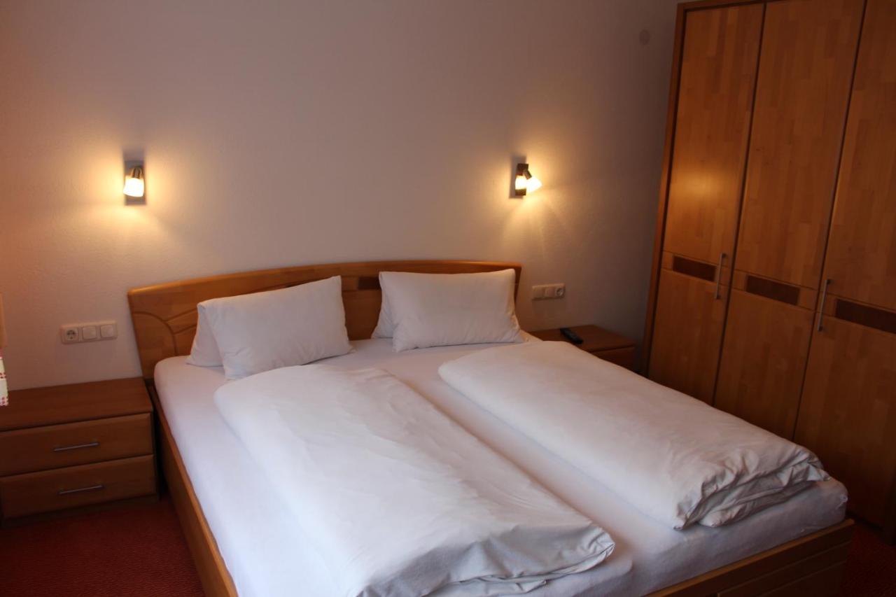 Haus Birgit Hotel Pettneu am Arlberg Ngoại thất bức ảnh