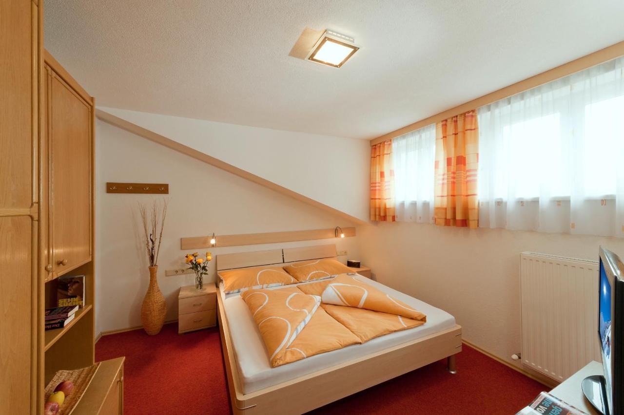 Haus Birgit Hotel Pettneu am Arlberg Ngoại thất bức ảnh